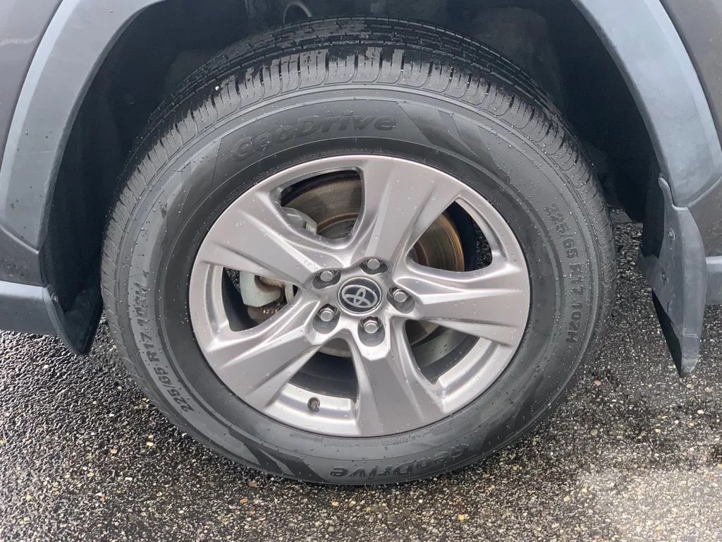 Used 2023 Gray Toyota XLE image 32