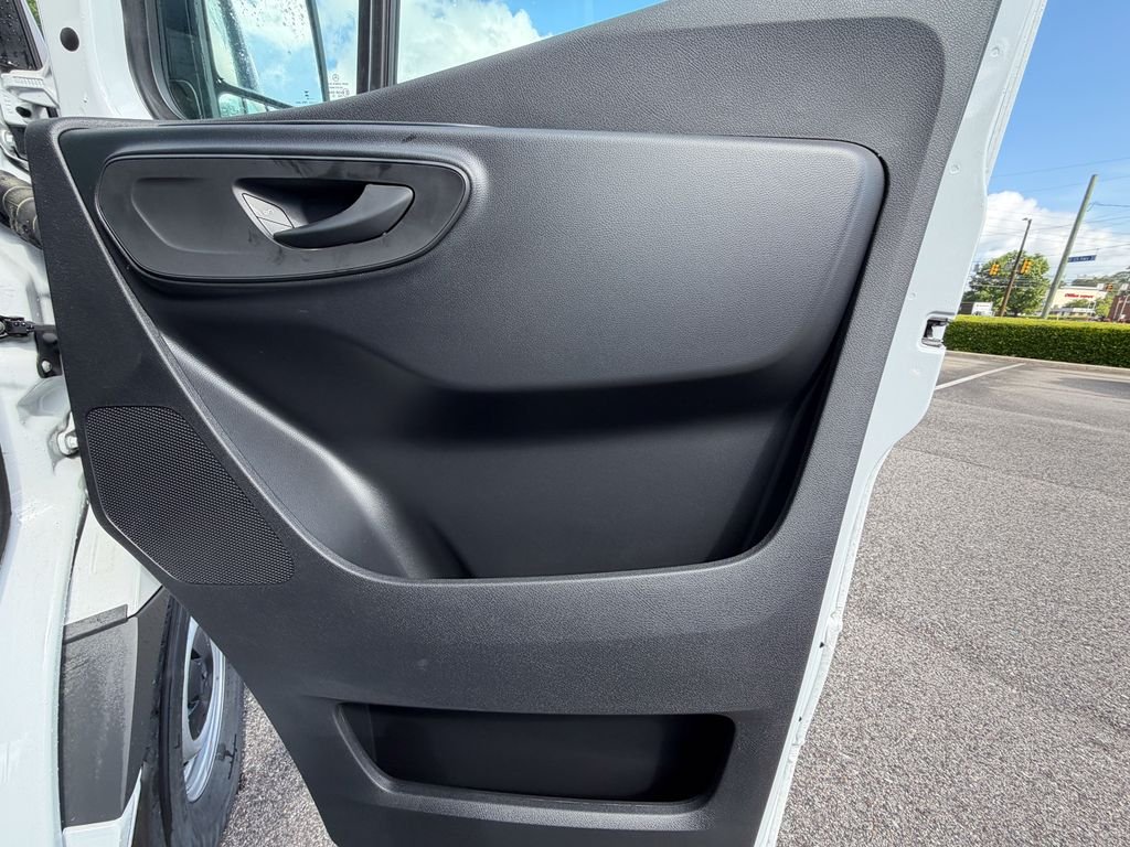 New 2025 Arctic White Mercedes-Benz Cargo 144 WB image 24