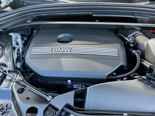 New 2026 White BMW xDrive28i image 25