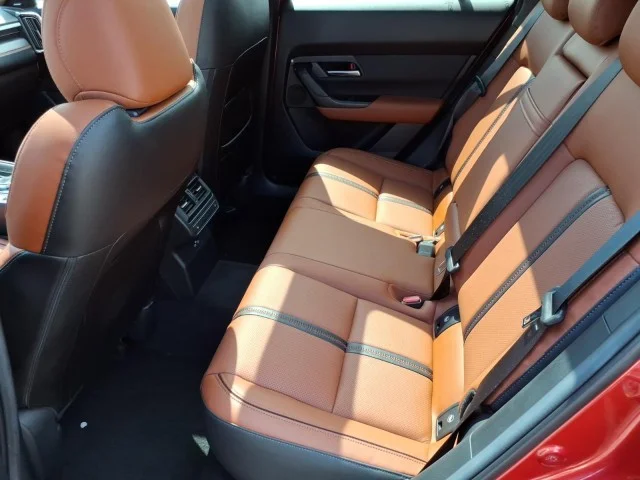 2025 Mazda CX-50 Premium Plus - Photo 14