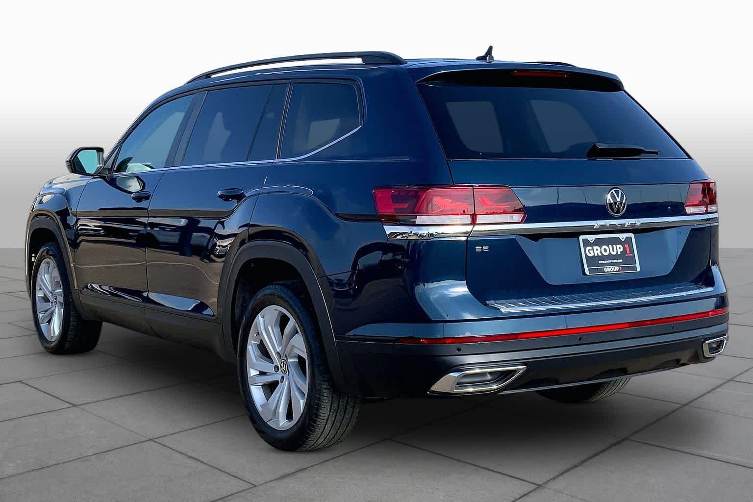 Used 2023 Tourmaline Blue Metallic Volkswagen 2.0T SE w/Technology image 12
