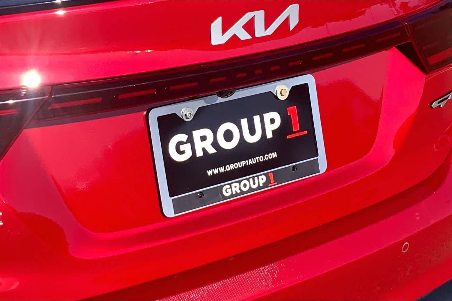Used 2023 Currant Red Kia GT image 31