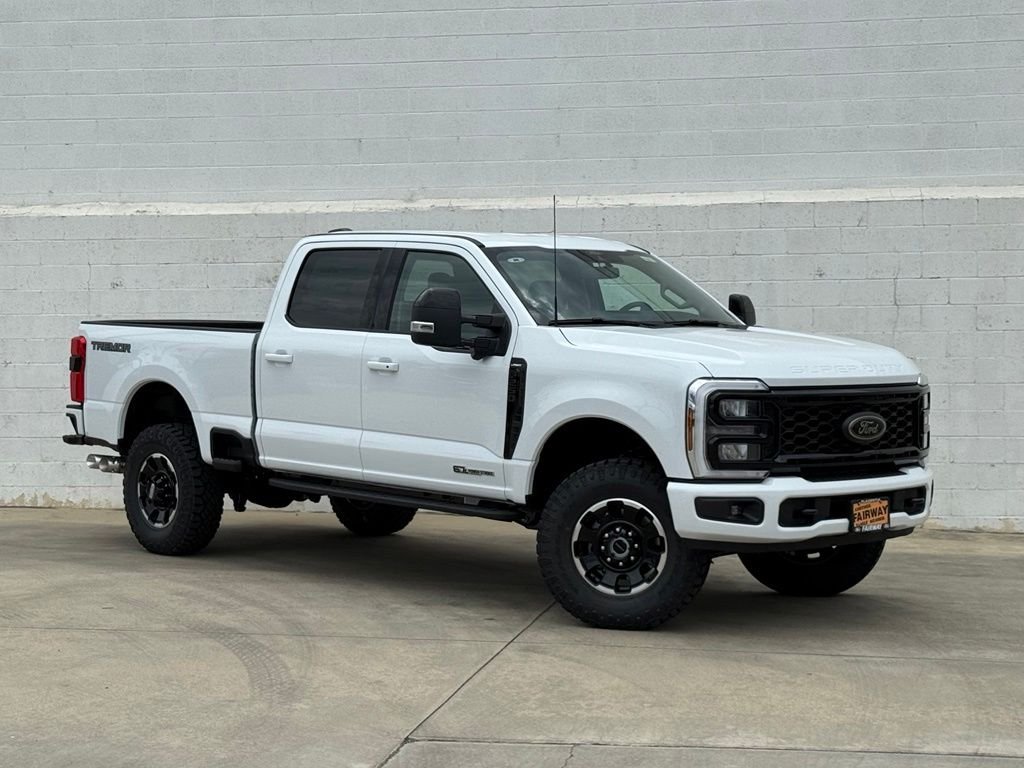 New 2026 Oxford White Ford F-250® Lariat® image 1