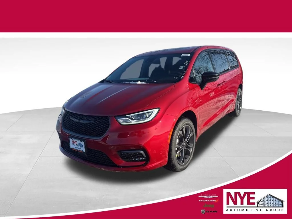 2026 Chrysler Pacifica Select AWD's photo