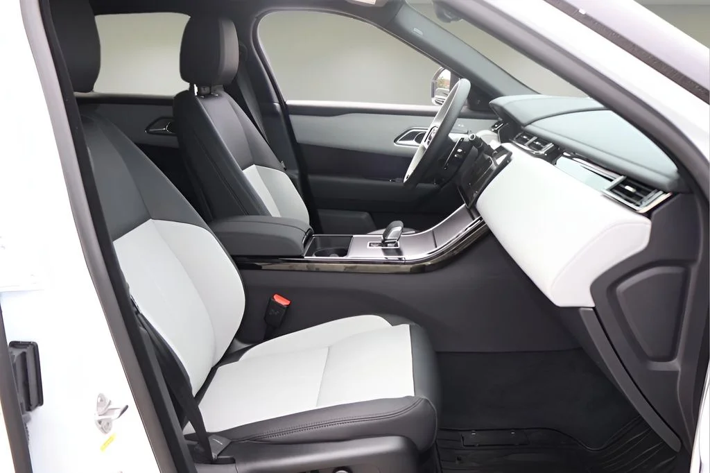 2026 Land Rover Range Rover Velar Dynamic SE - Photo 18