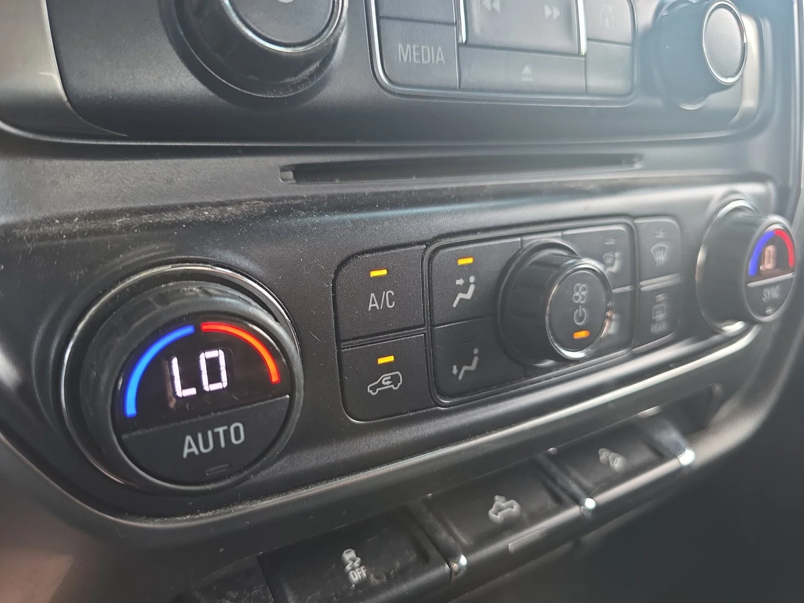 Used 2017 Summit White Chevrolet LT image 16