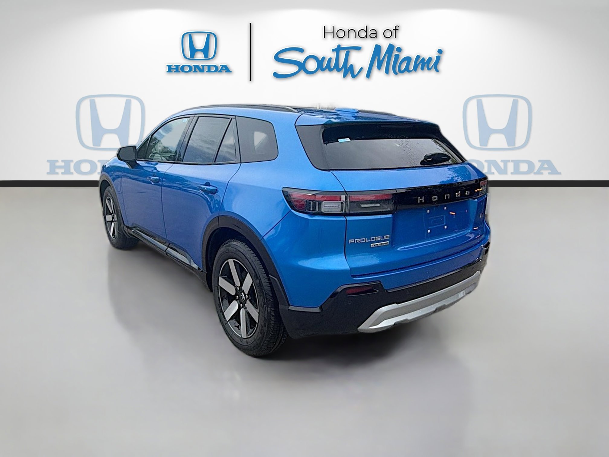 New 2026 Pacific Blue Metallic Honda Touring image 7