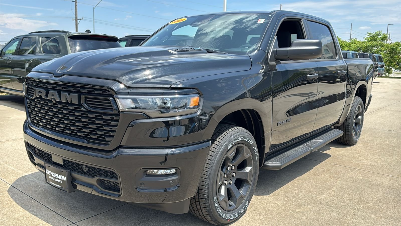 New 2026 Diamond Black Crystal Pearlcoat RAM Express image 5