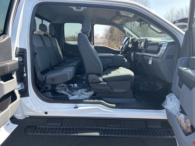 New 2026 White Ford XLT image 16