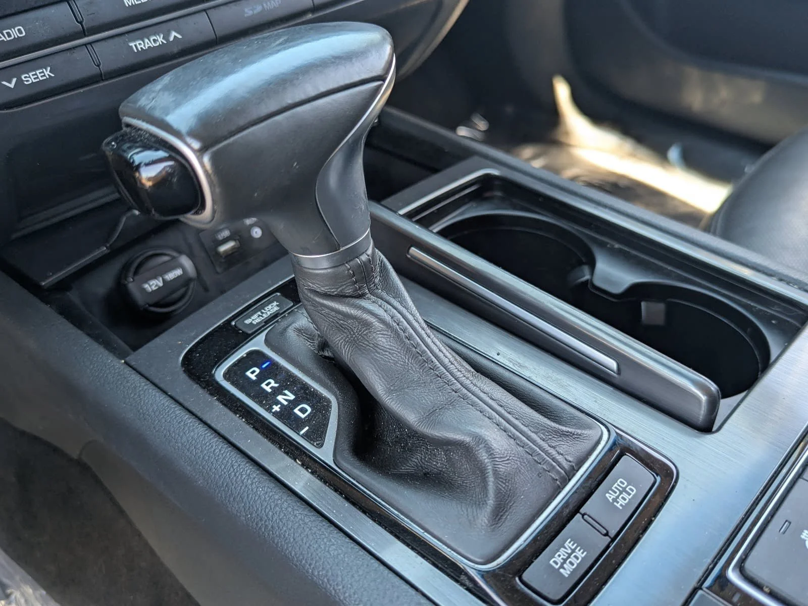 2018 GENESIS G80 Base - Photo 37