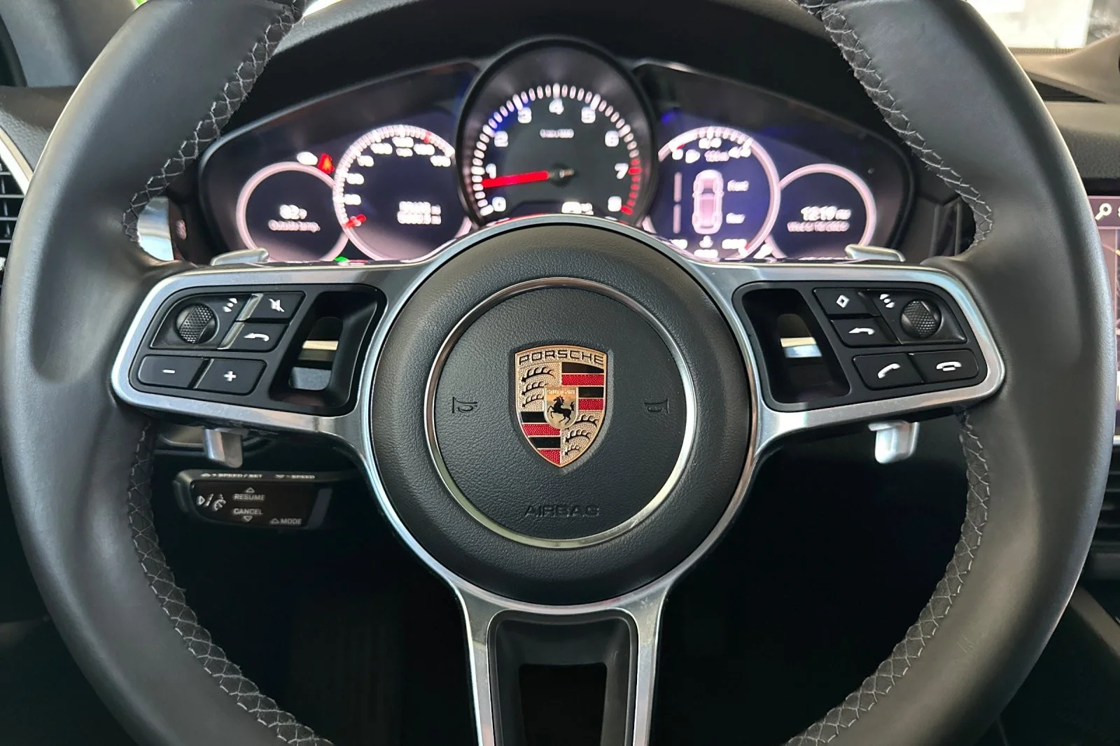 Used 2023 White Porsche  image 22