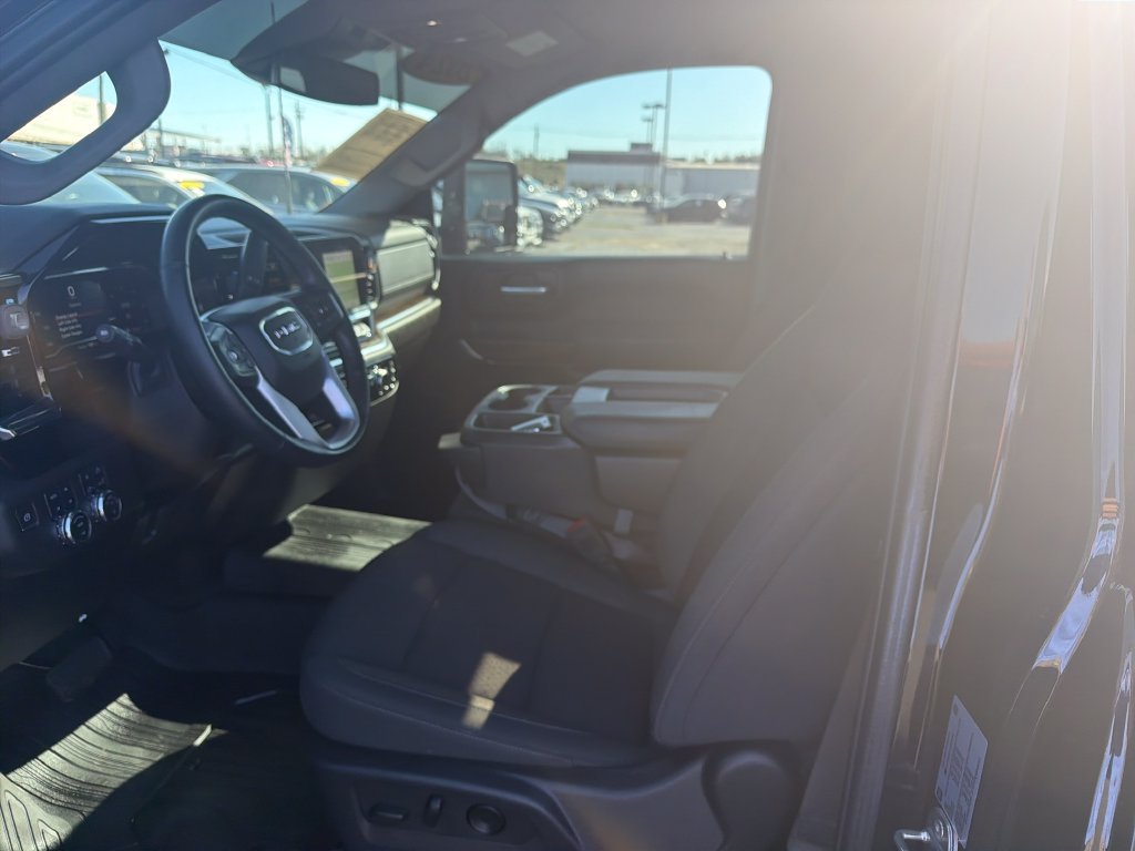 Used 2024 Black GMC SLE image 15