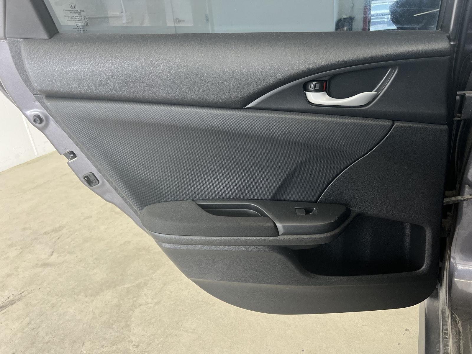 2018 Honda Civic EX - Photo 23