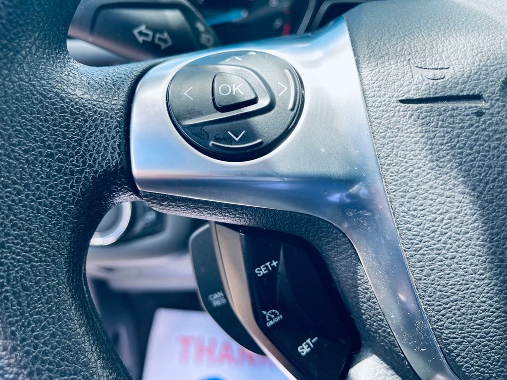 Used 2014 Blue Ford SE image 15