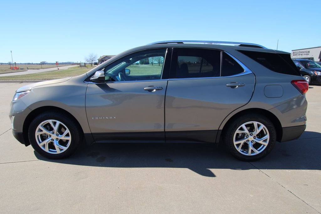Used 2018 Gray Chevrolet LT image 16