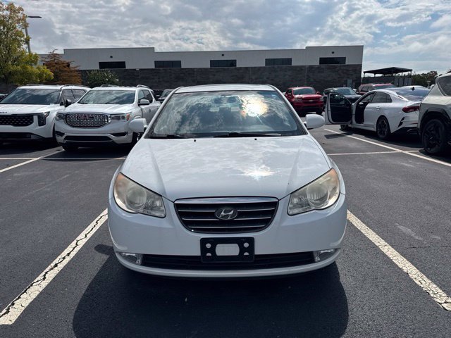 Used 2009 White Hyundai GLS image 8