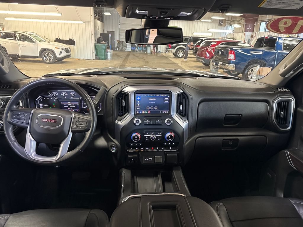 Used 2019 Silver GMC SLT image 18