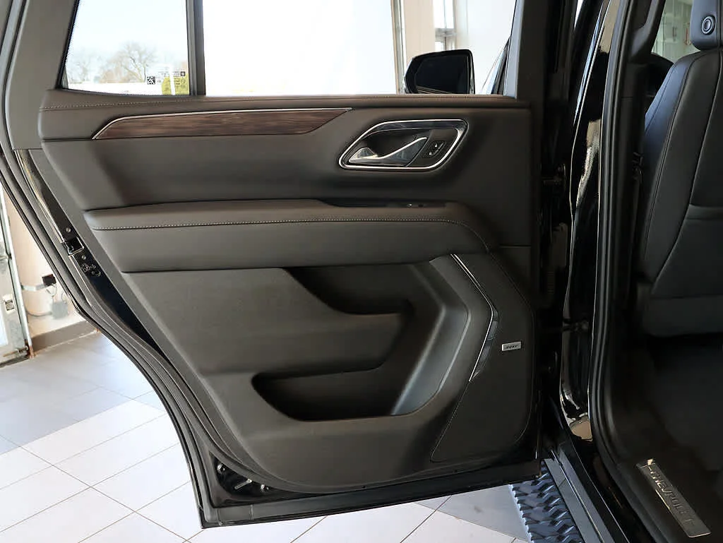 2023 Chevrolet Tahoe Z71 - Photo 28