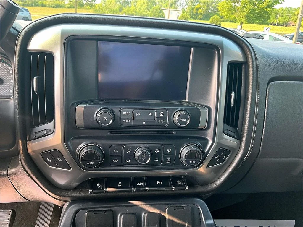 Used 2017 Silver Chevrolet LTZ image 29