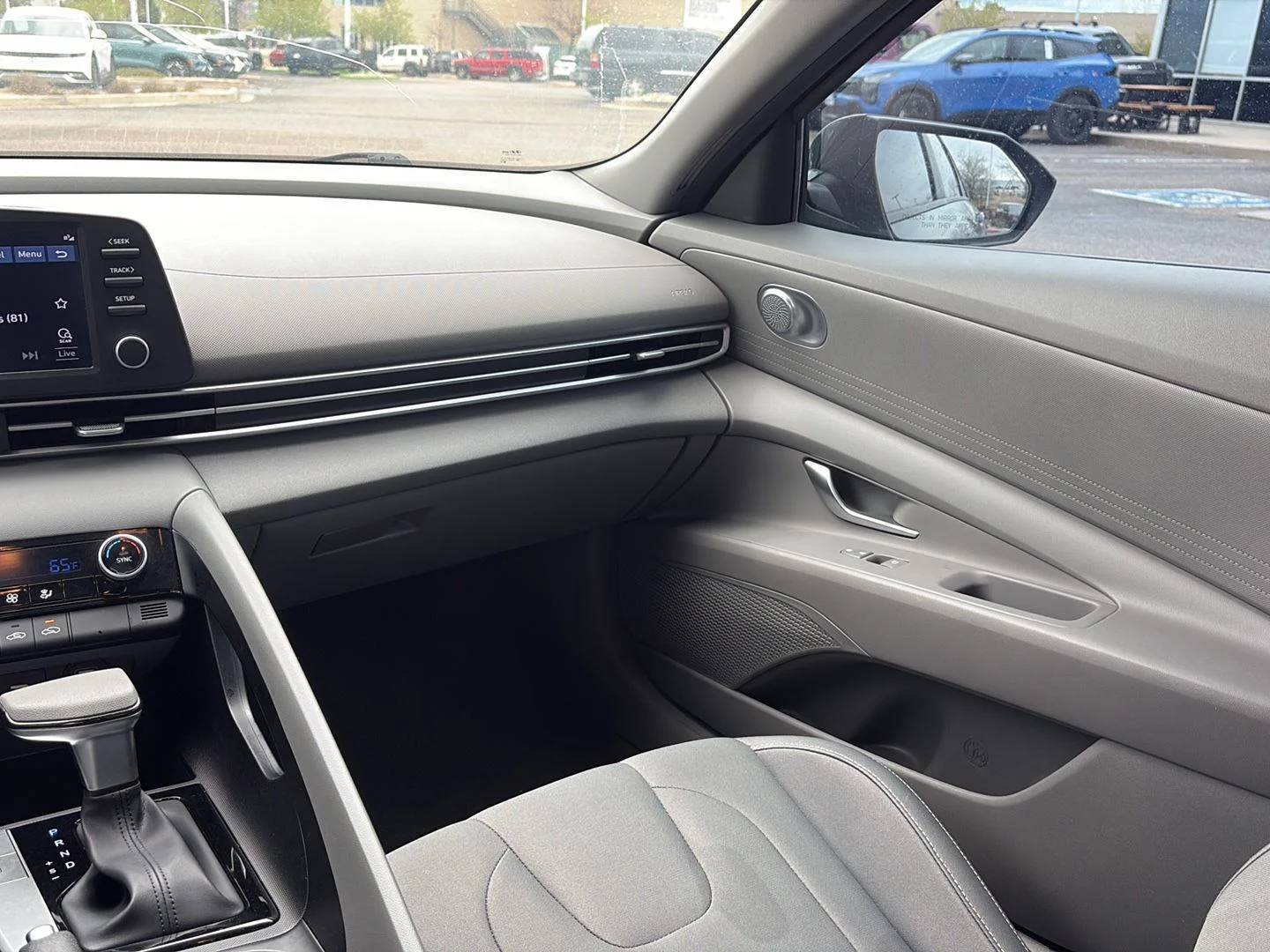 Used 2023 Phantom Black Hyundai SEL image 18