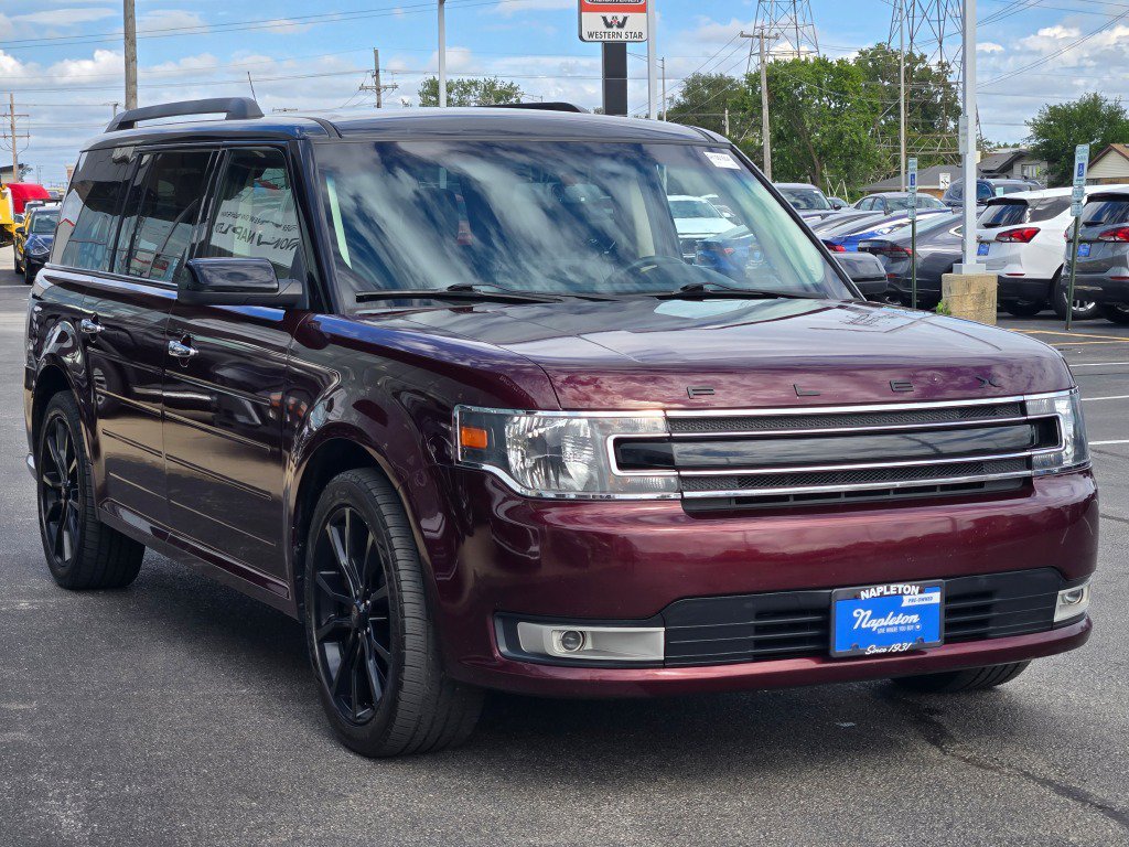 Used 2017 Burgundy Ford SEL image 4