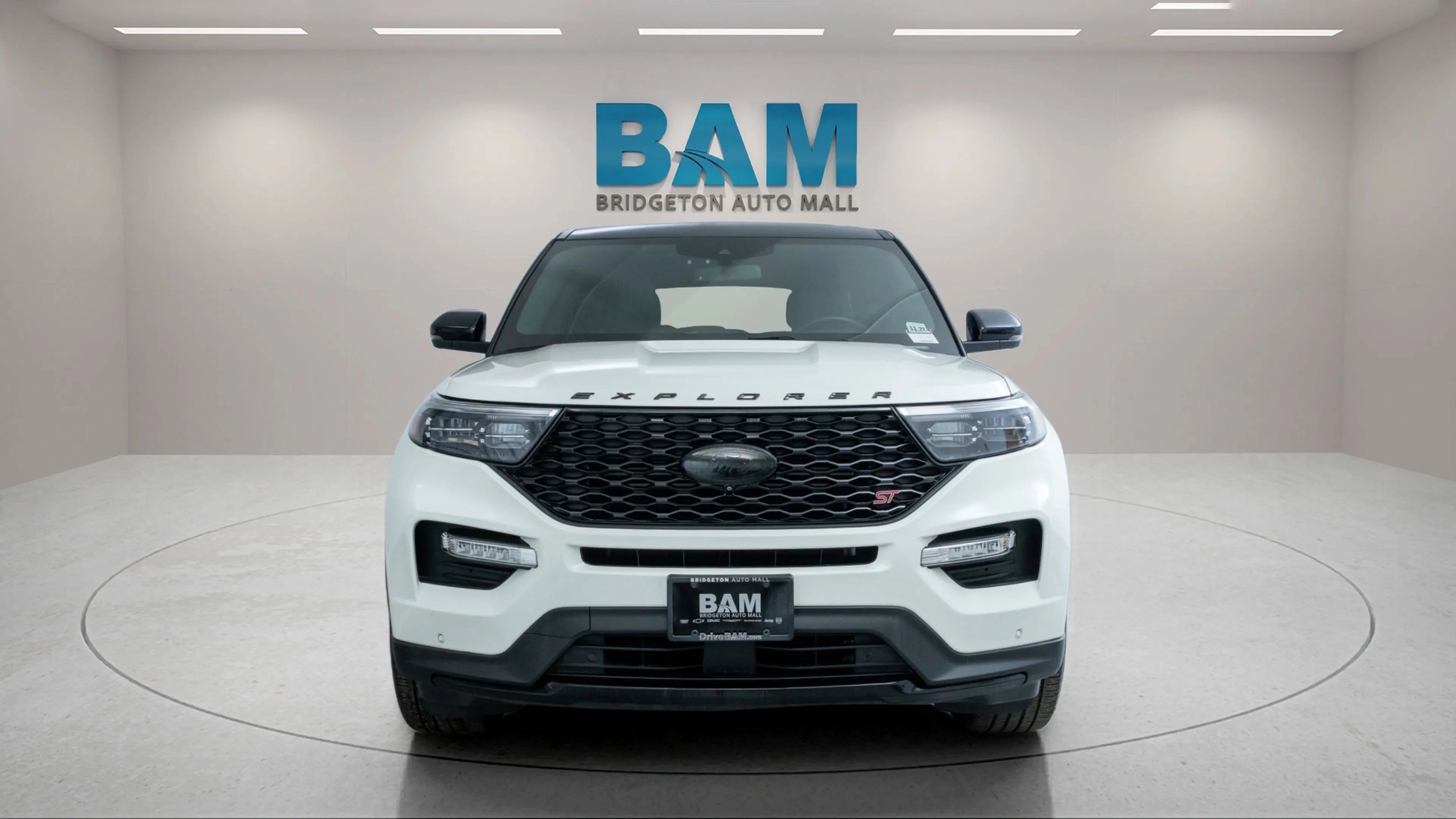 Used 2022 STAR WHITE METT Ford ST image 2