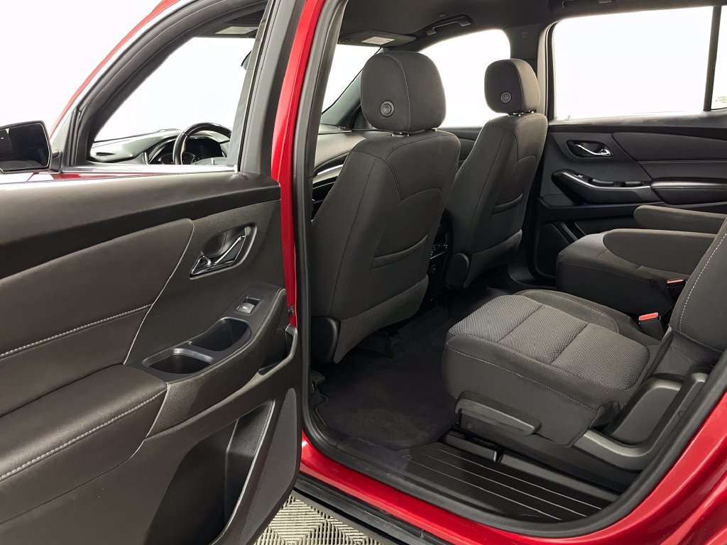 2022 Chevrolet Traverse 1LT - Photo 38