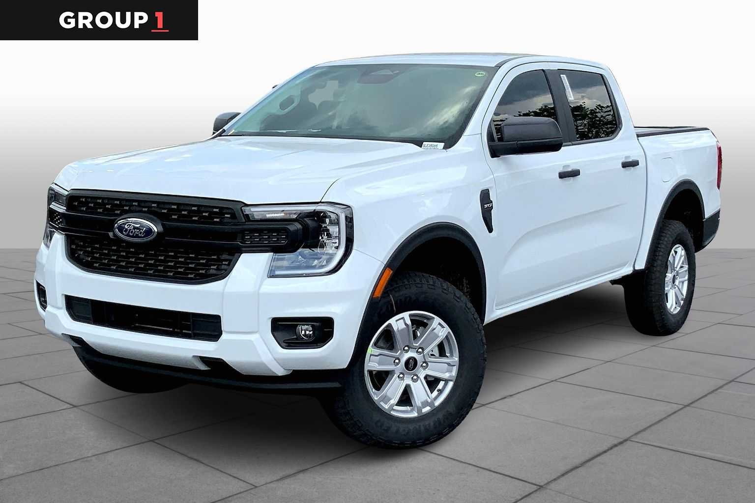 Oxford White 2025 Ford Ranger XL SuperCrew RWD Pickup Truck 4X2 Automatic