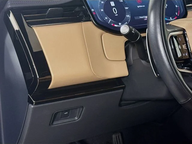 Certified Used 2023 Blue Land Rover SE image 10