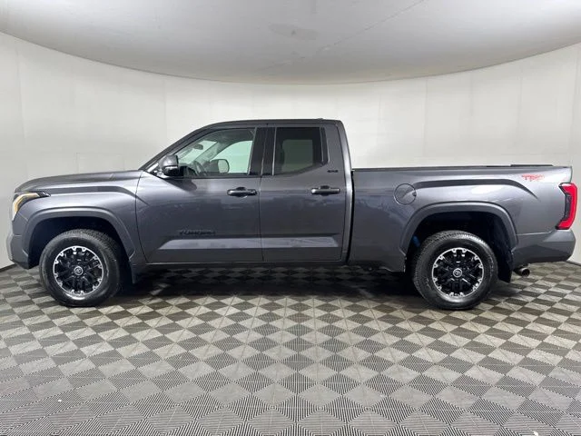 Used 2022 Gray Toyota SR5 image 7