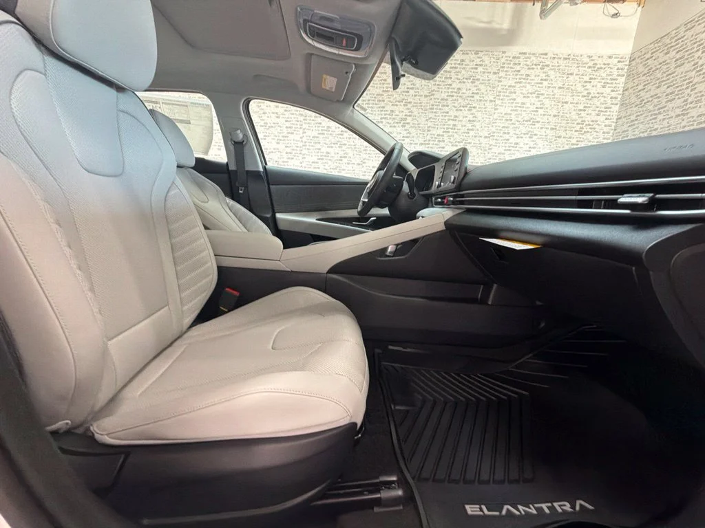 New 2026 Serenity White Hyundai SEL Sport Plus image 11