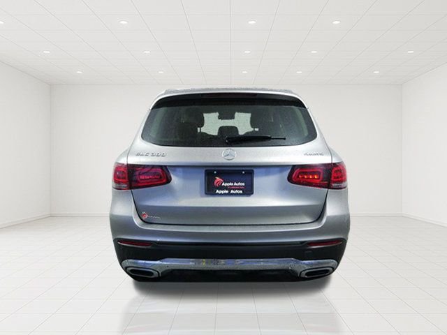 Certified Used 2022  Mercedes-Benz GLC 300 image 6