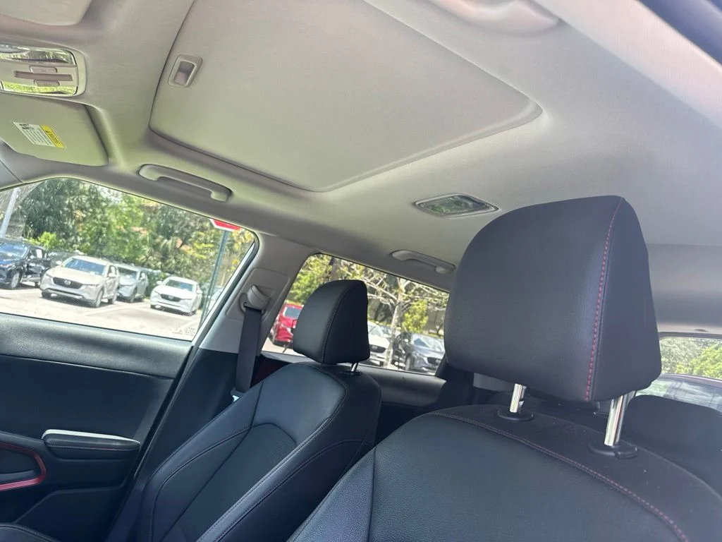 Used 2023 Snow White Pearl Kia GT-Line image 14