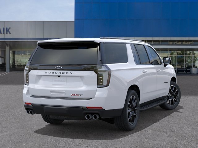 2026 Chevrolet Suburban photo 4 of 33