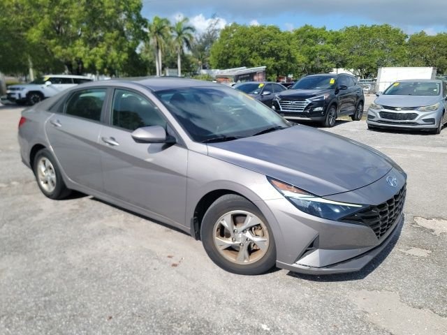 2023 Hyundai Elantra 2.0 SE IVT SULEV's photo
