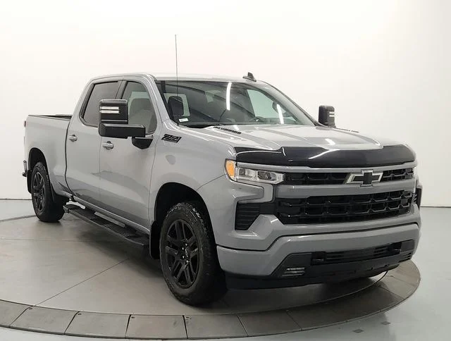Used 2024 Gray Chevrolet RST image 2