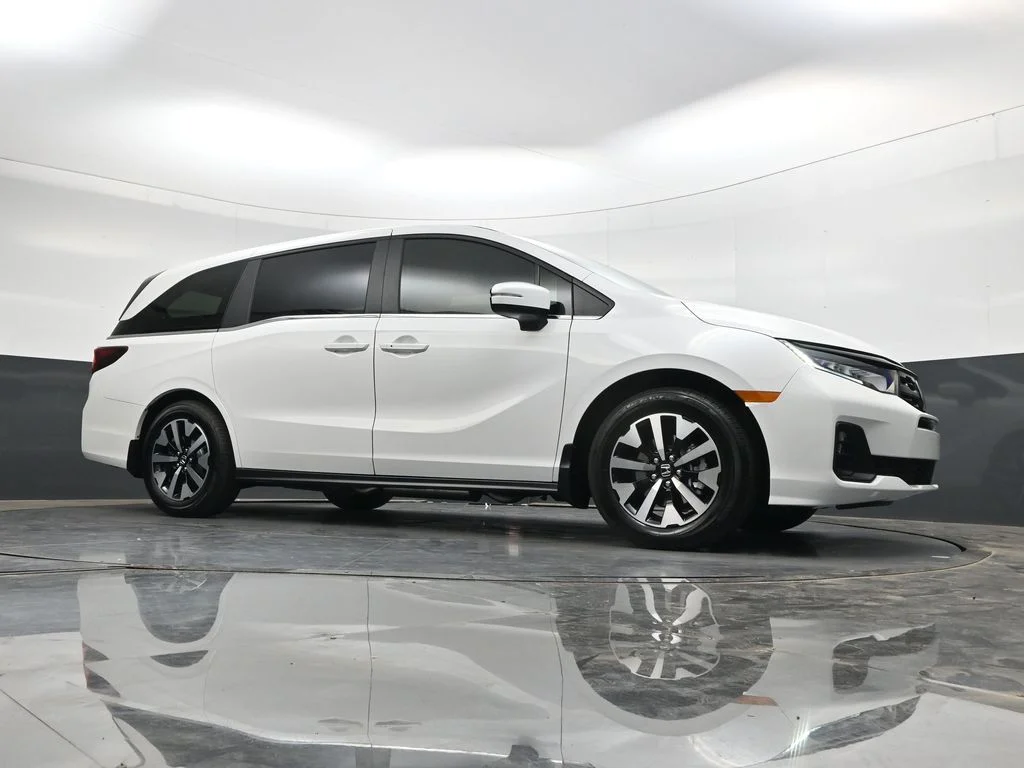 New 2026 Platinum White Pearl Honda EX-L image 27
