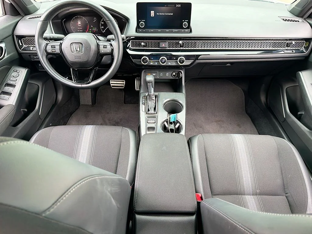 Used 2025 Platinum White Honda Sport image 11