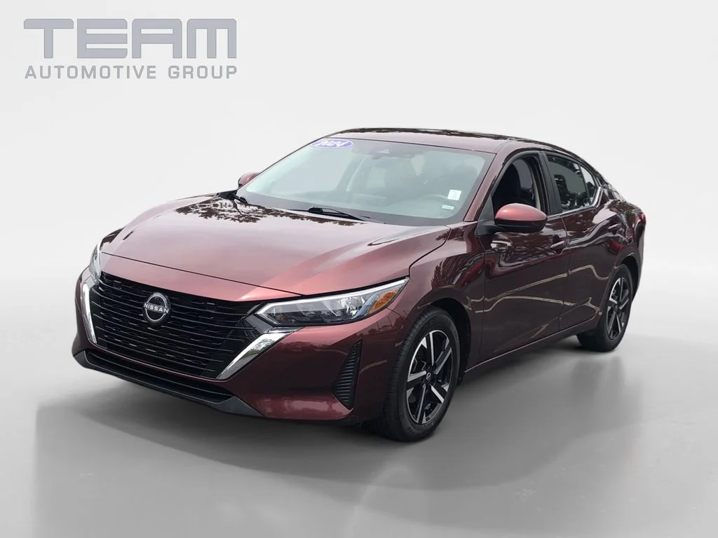 Used 2024 Red Nissan SV image 3