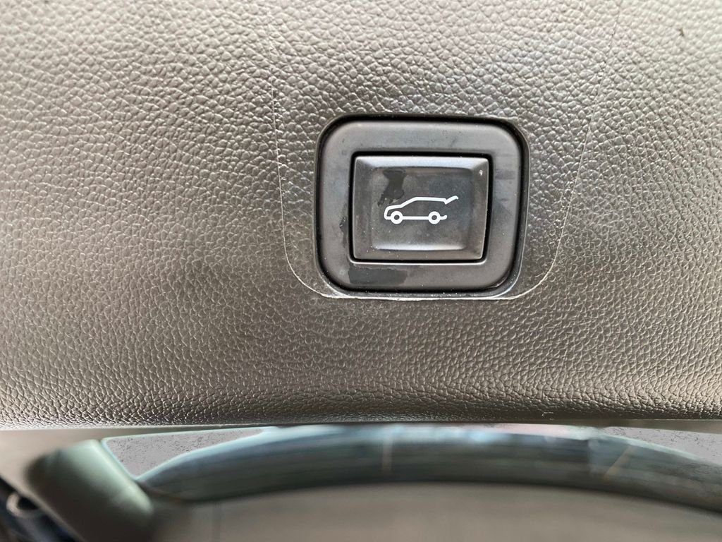 Used 2024 Black Chevrolet LT Cloth image 8