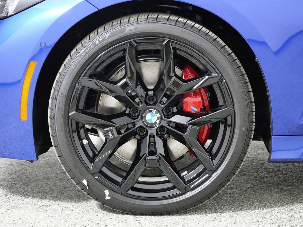New 2026 Portimao Blue Metallic BMW 330i xDrive image 17