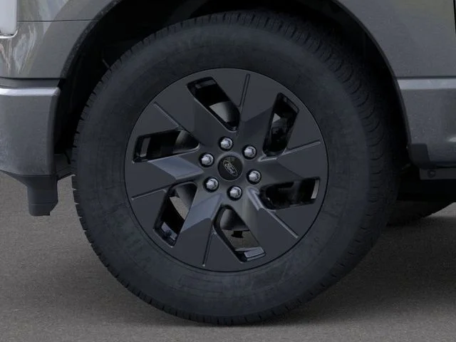 2025 Ford F-150 Lightning Flash - Photo 19