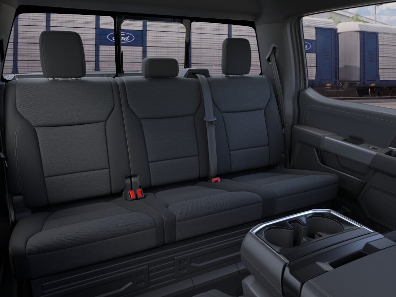 New 2026 Carbonized Gray Metallic Ford XLT image 11