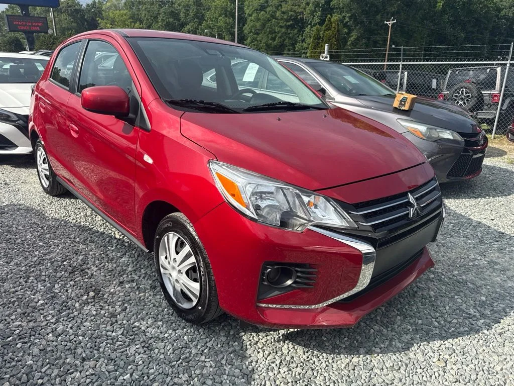 Used 2024 Yellow Mitsubishi ES image 2