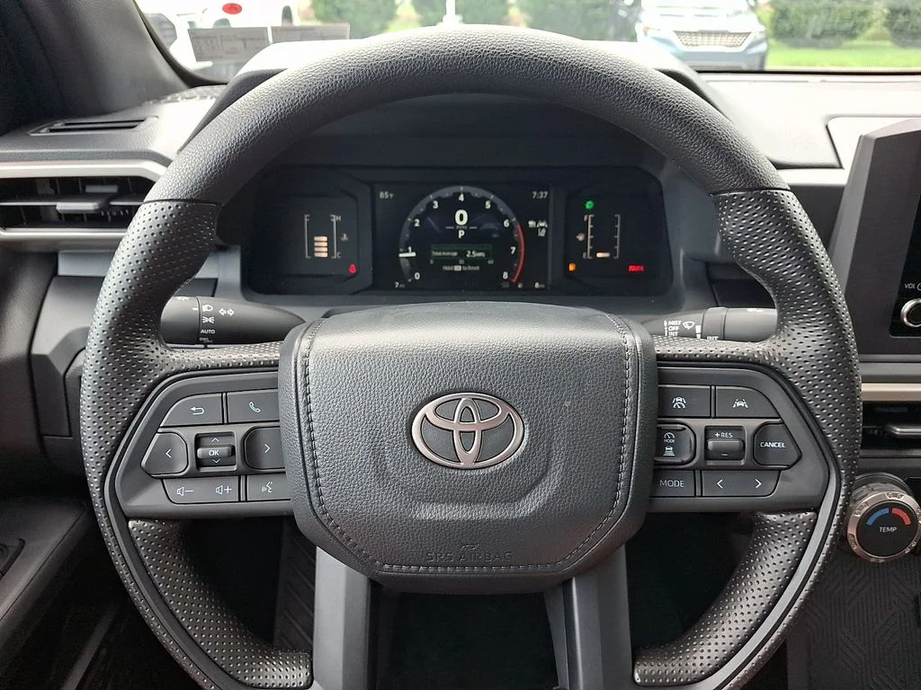 New 2026 Ice Cap Toyota  SR image 17