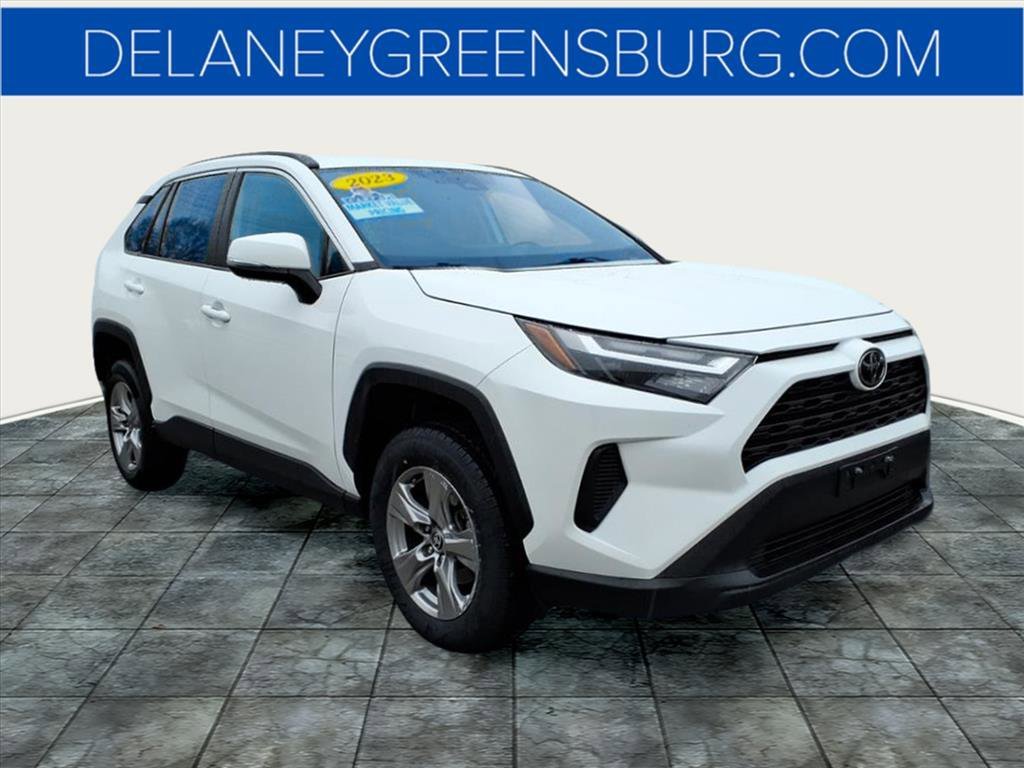 2023 Toyota RAV4 XLE