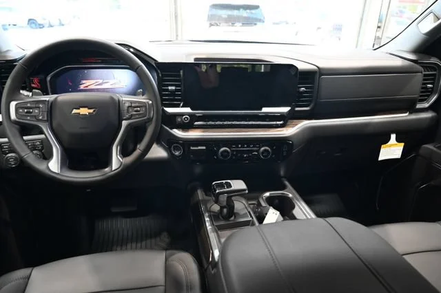 2026 Chevrolet Silverado 1500 LT - Photo 15