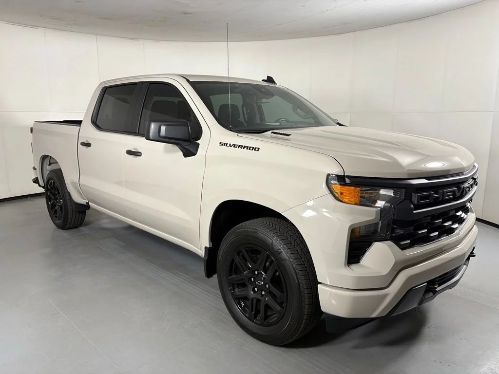New 2026 White Sands Chevrolet Custom image 2