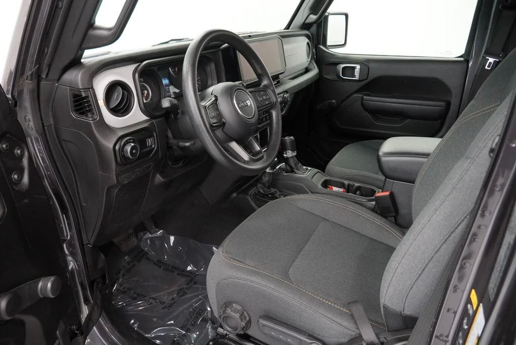 Used 2024 Gray Jeep Sport image 10