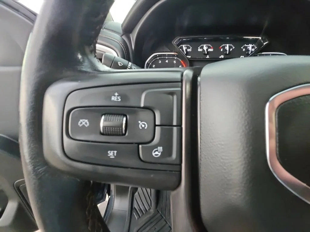 Used 2021 DARK SKY METALLIC GMC AT4 image 20